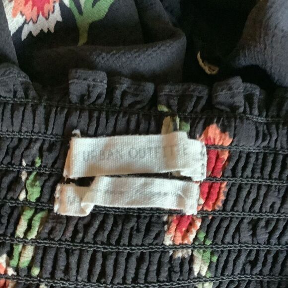 Urban Outfitters Floral Mini Skirt💐❤🙌 - Picture 3 of 4